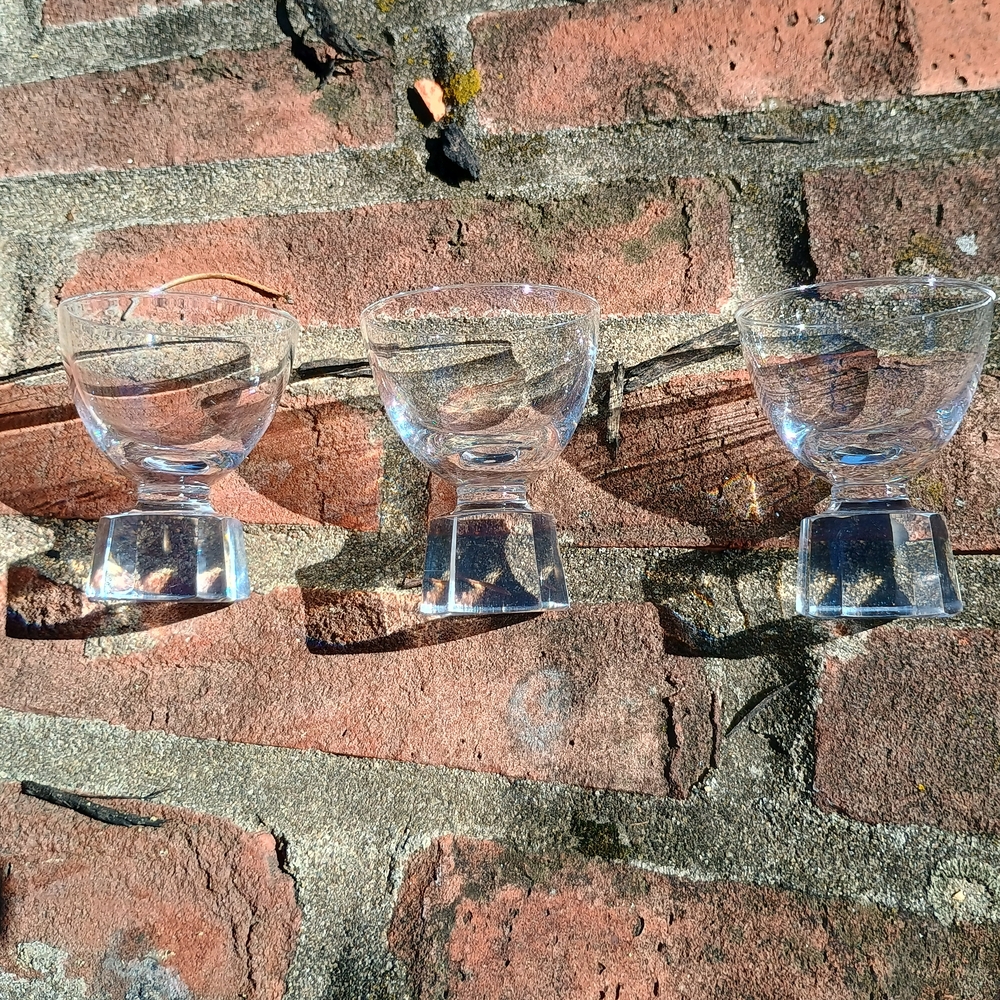 VTG Glass Bundle, 3 vintage clear faceted prism based glass cordial glasses, MCM